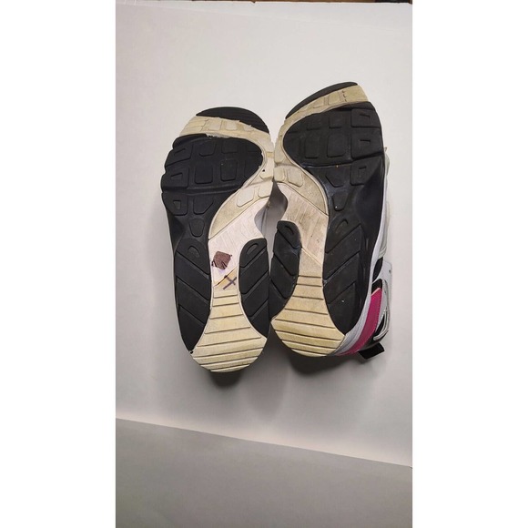 Size 8.5 - Nike Air Trainer Huarache Fuchsia Volt 2019